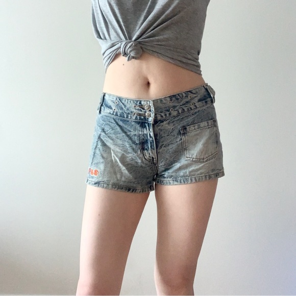 Mid Rise Vintage Denim Shorts - Picture 1 of 10